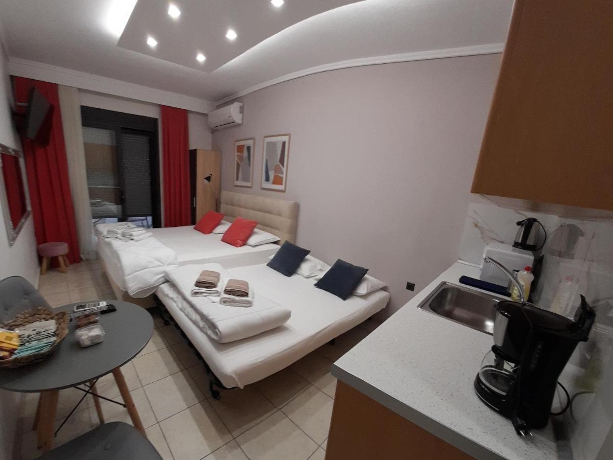 Manina SeaSide Apartment Salonic Exterior foto